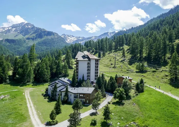 Mont Fort 43 Апартаменты *